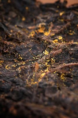 Handgemaakte zwarte thee keizer thee voor traditionele gezondheidsvoordelen van Shaanxi visitekaart Silk Road
